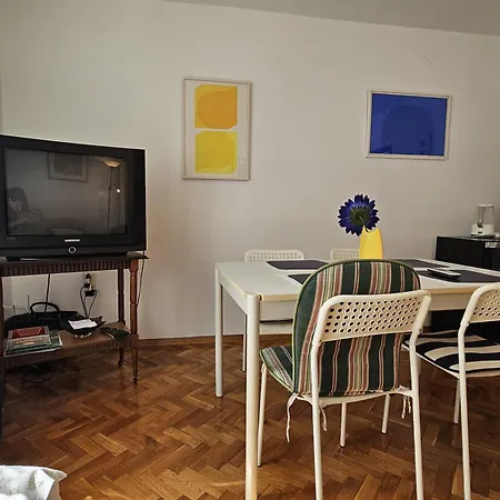 Apartment Magdica *